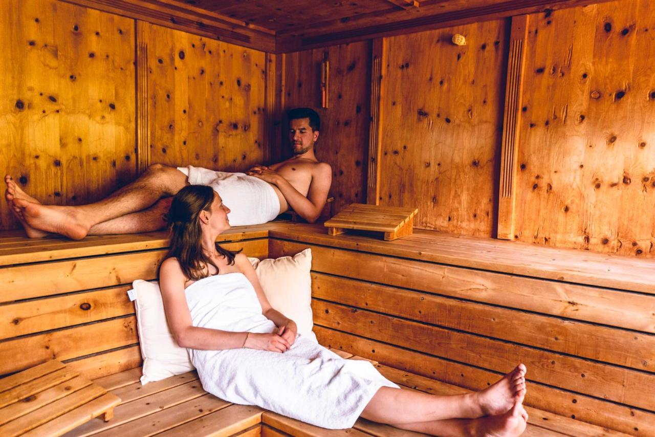 Dolomitenhotel Weisslahnbad Tires Luaran gambar